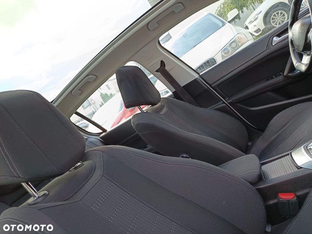 Peugeot 308 BlueHDi 120 EAT6 Stop & Start GT-Line Edition - 14