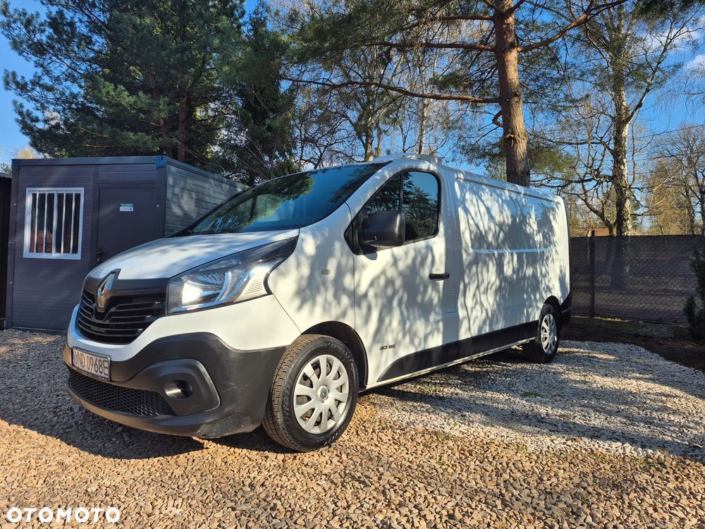 Renault Trafic - 2