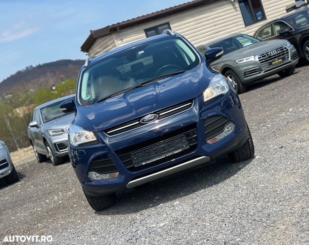 Ford Kuga 2.0 TDCi 4x4 Aut. Titanium - 4