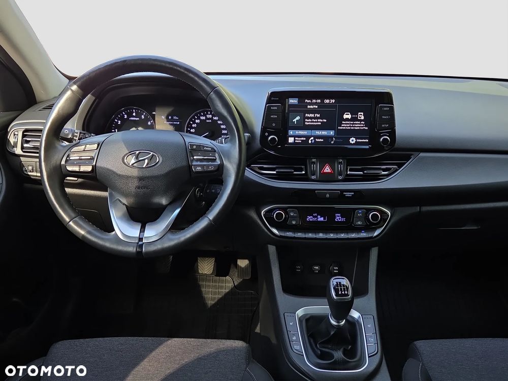 Hyundai i30 1.5 T-GDI 48V Smart - 14