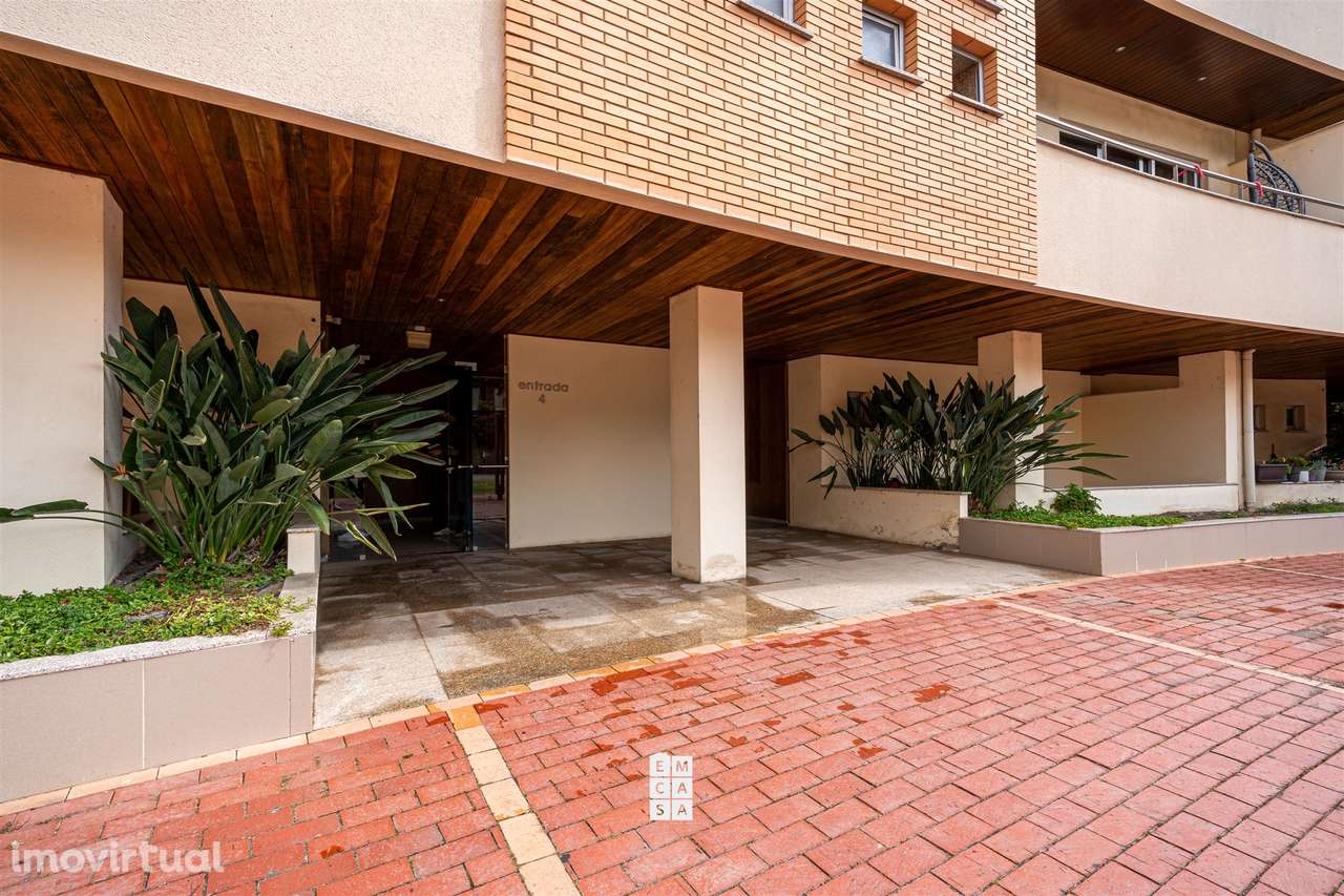 Apartamento T3 Venda em Oliveira de Azeméis, Santiago de Riba-Ul, Ul, - Grande imagem: 2/34