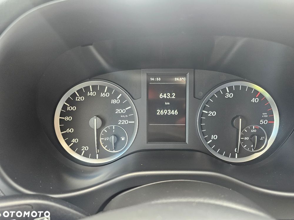 Mercedes-Benz Vito 447 - 25