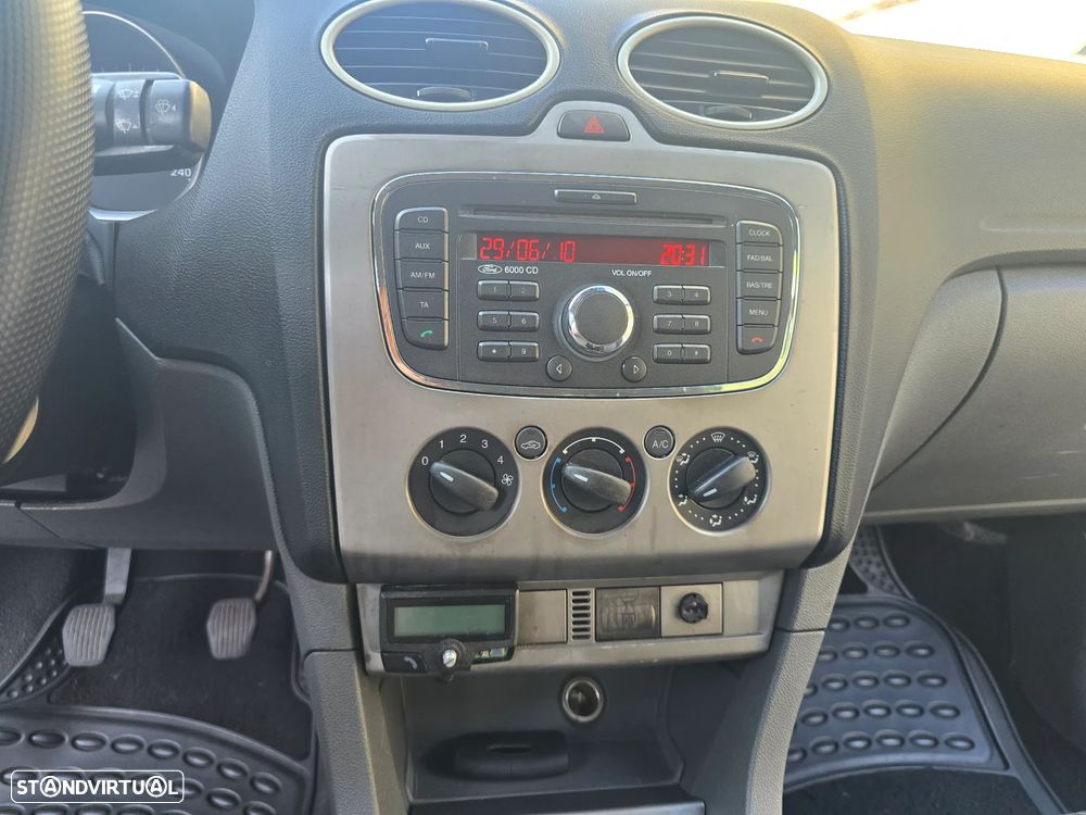 Ford Focus 1.6 TDCi ECOnetic - 7