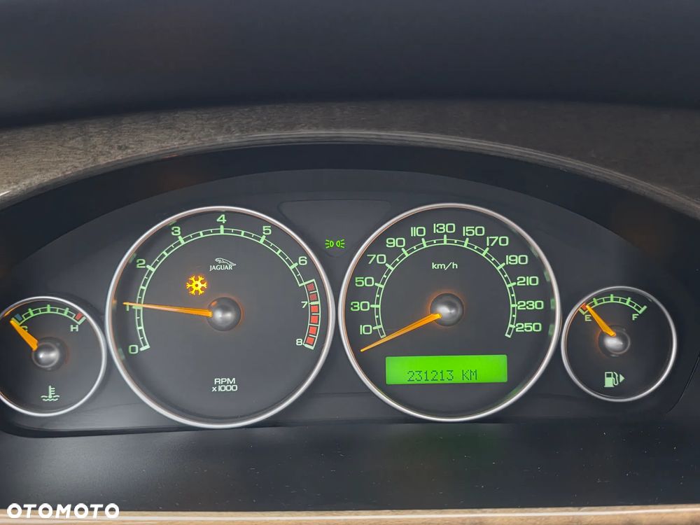 Jaguar X-Type 3.0 Sport - 11