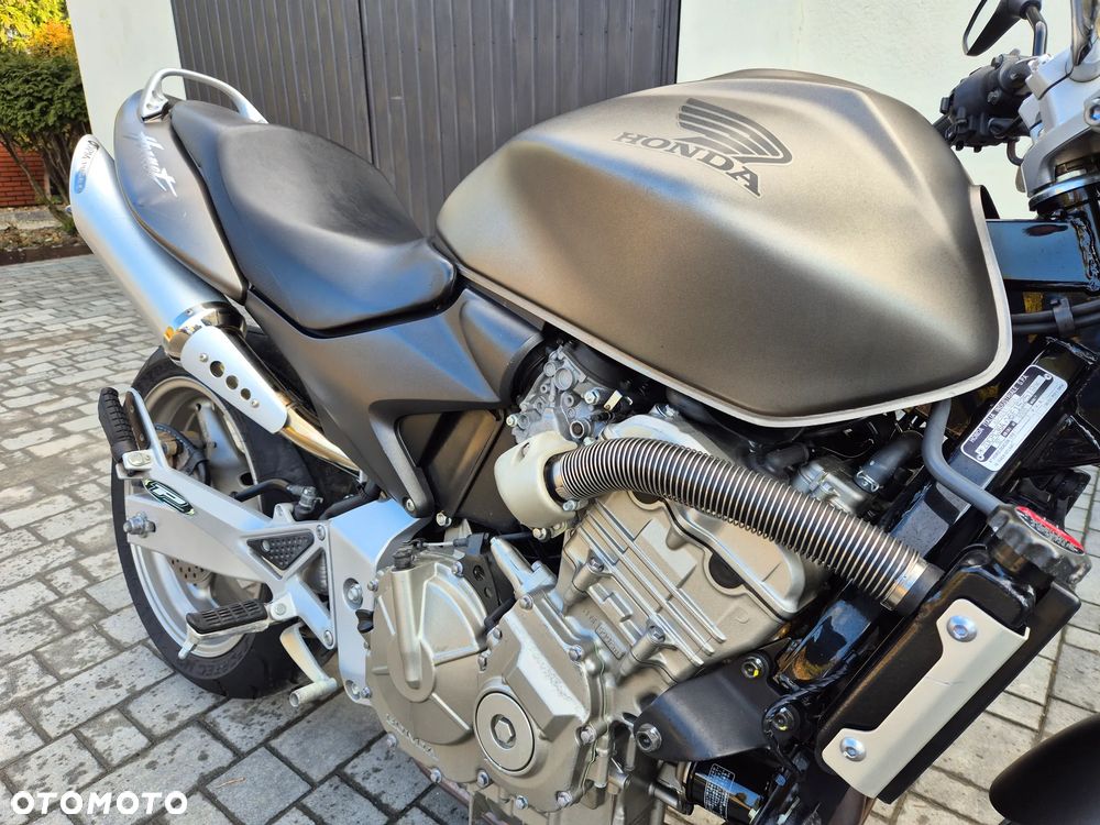 Honda Hornet - 18