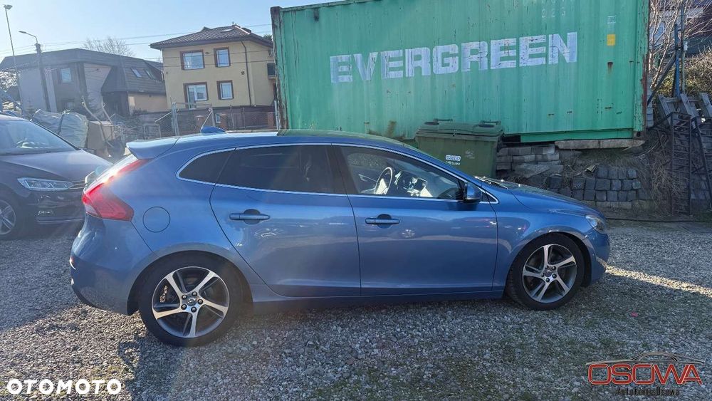 Volvo V40 - 11