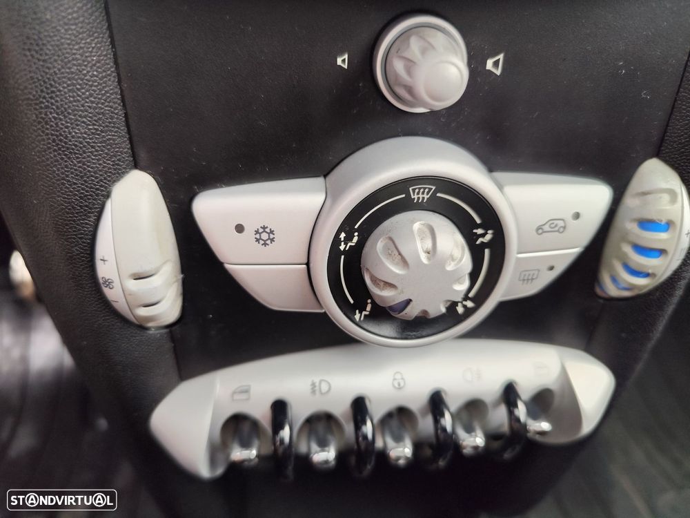 MINI 3 Portas John Cooper Works - 20