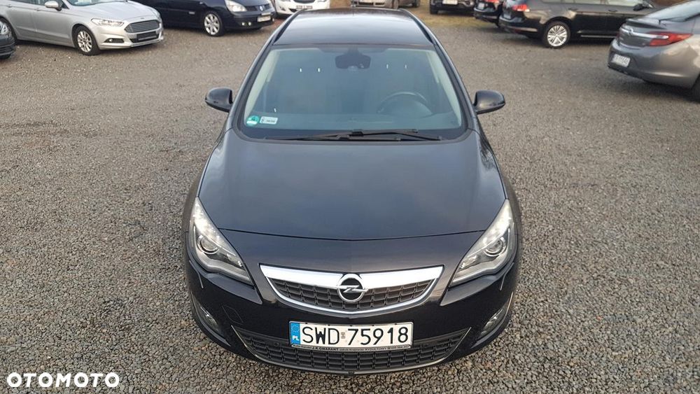 Opel Astra 1.4 T Sport S&S - 8