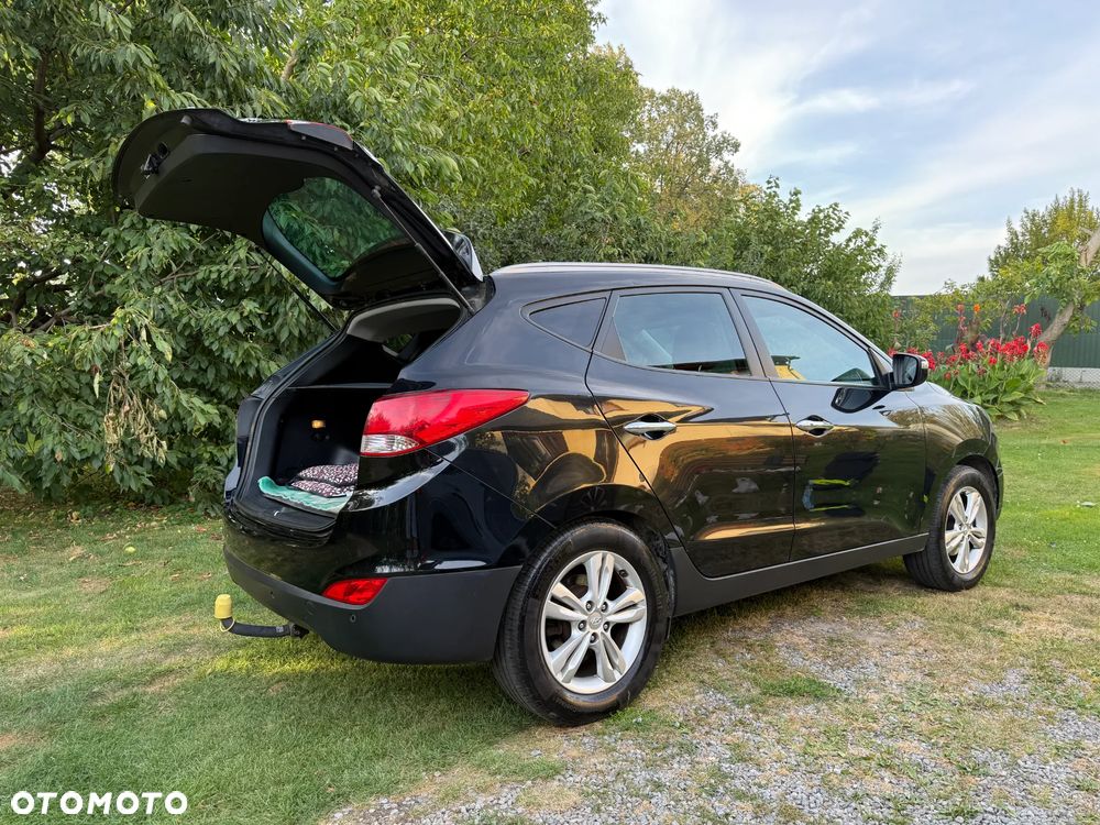 Hyundai ix35 2.0 CRDi 4WD Automatik Premium - 23