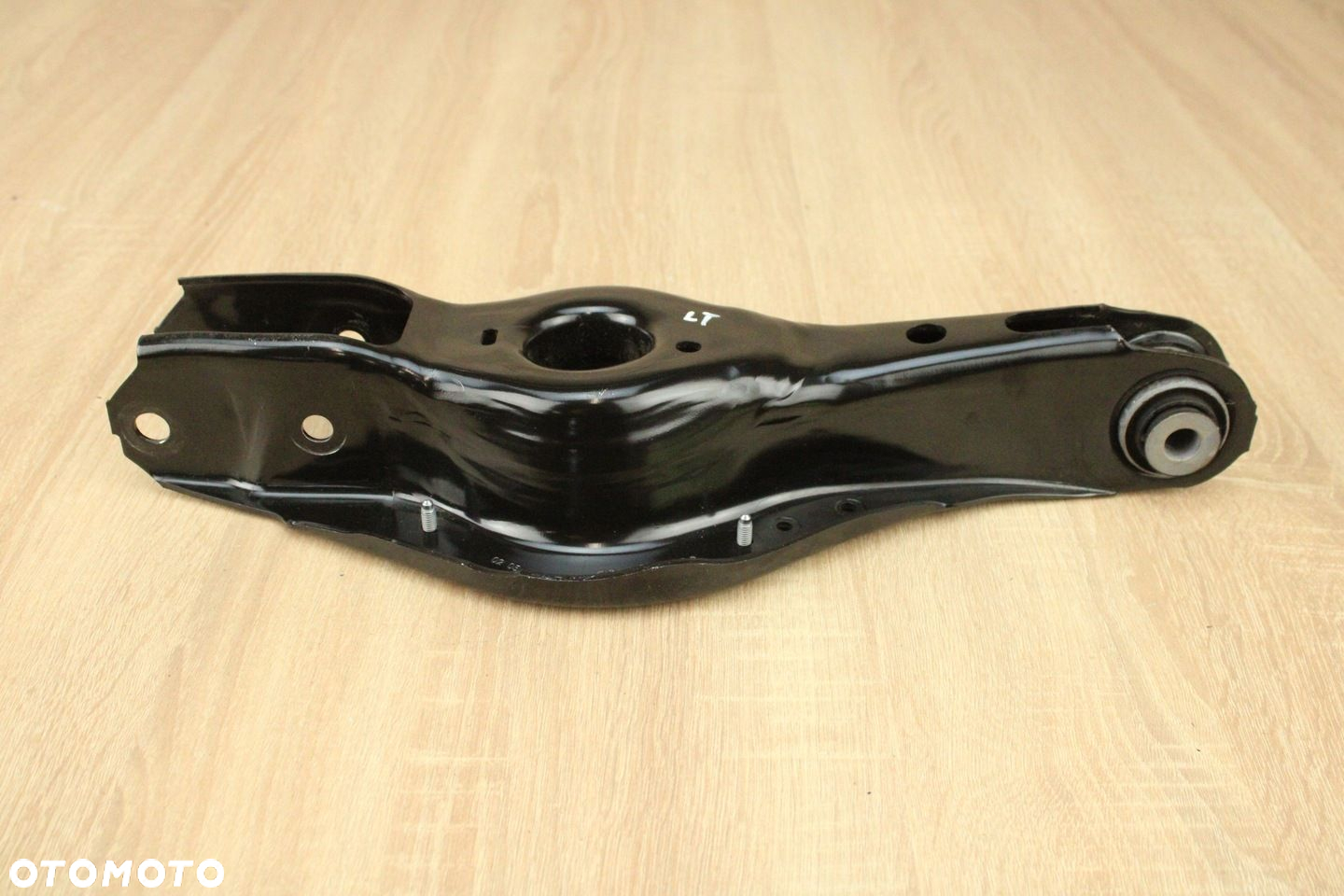 ORYGINALNY WAHACZ POPRZECZNY TYŁ BMW 2.0D G26 G20 6886451 6886448 17km - 2