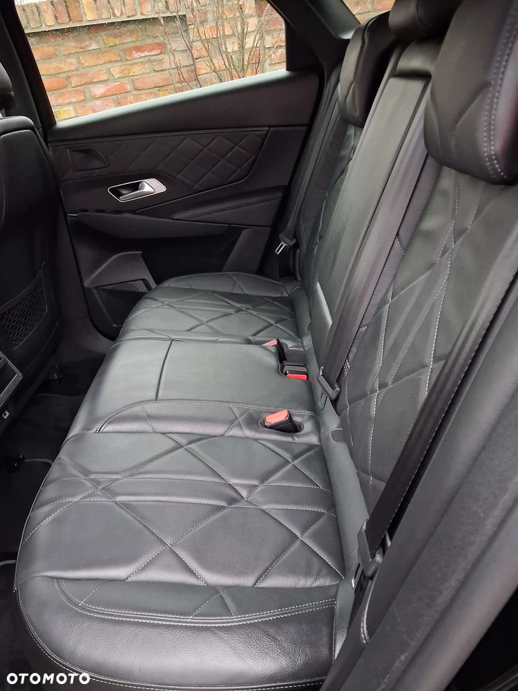 DS Automobiles DS 7 Crossback - 11