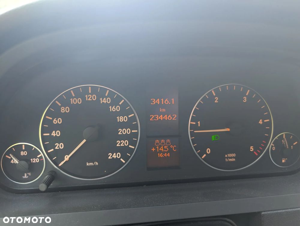 Mercedes-Benz Klasa A 180 CDI Avantgarde - 10