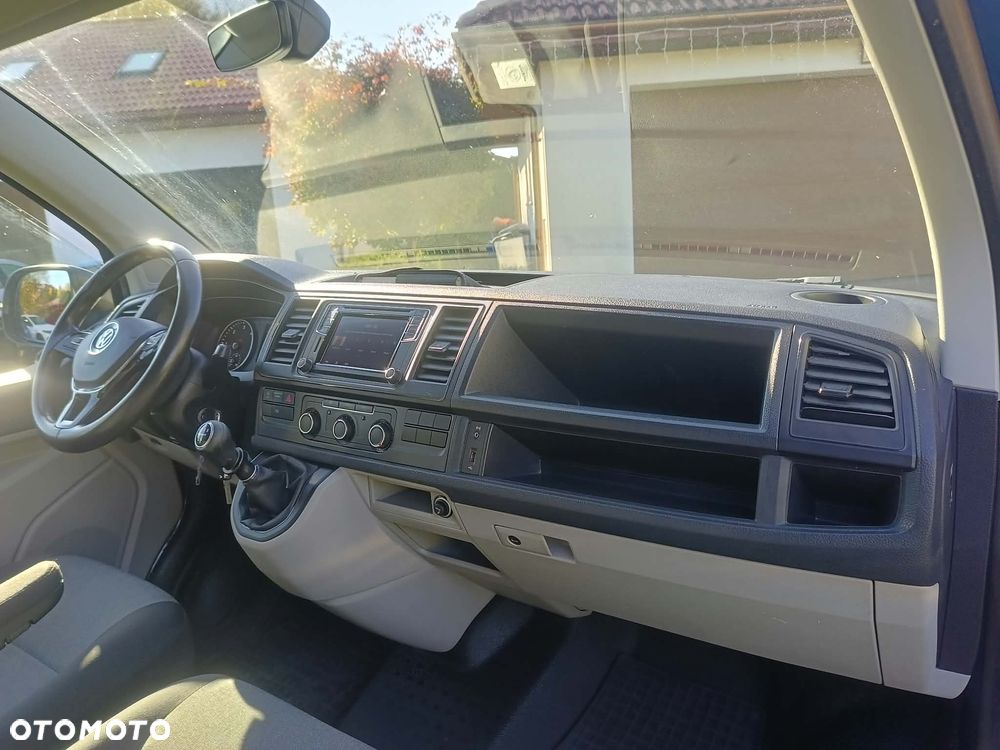 Volkswagen Transporter - 17