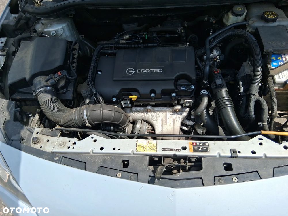 Opel Astra 1.4 T Sport - 17