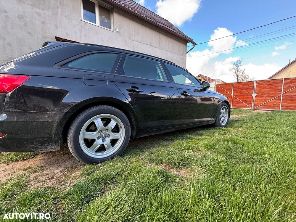 Audi A4 2.0 TDI S tronic - 14