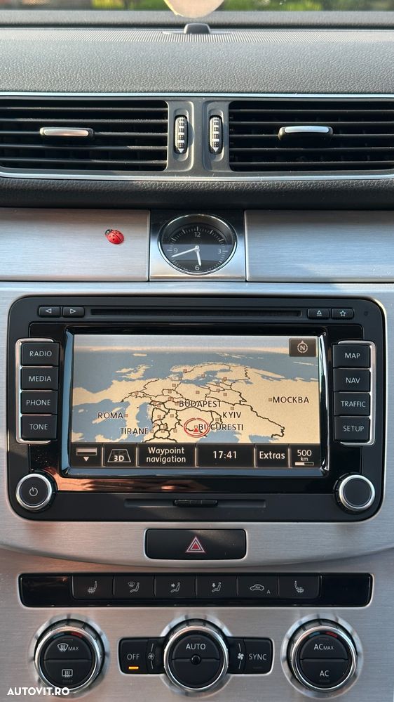 Volkswagen Passat 2.0 TDI 4Motion BlueMotion Technology Highline - 17