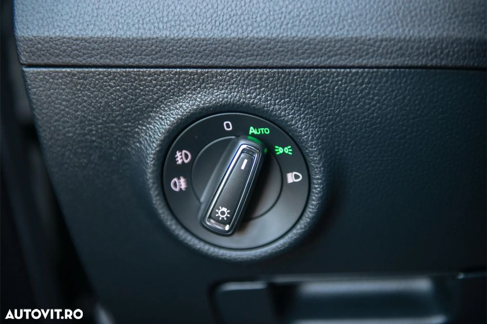 Skoda Superb 2.0 TDI 4X4 DSG Ambition - 38