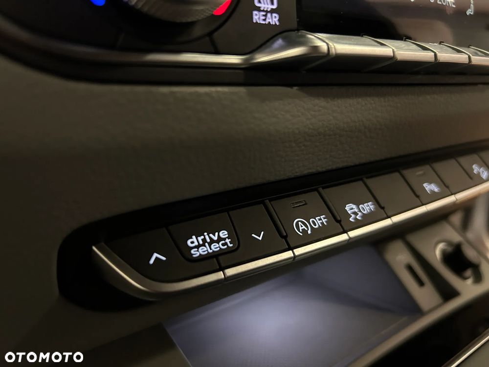 Audi Q5 40 TDI quattro S tronic S line - 36