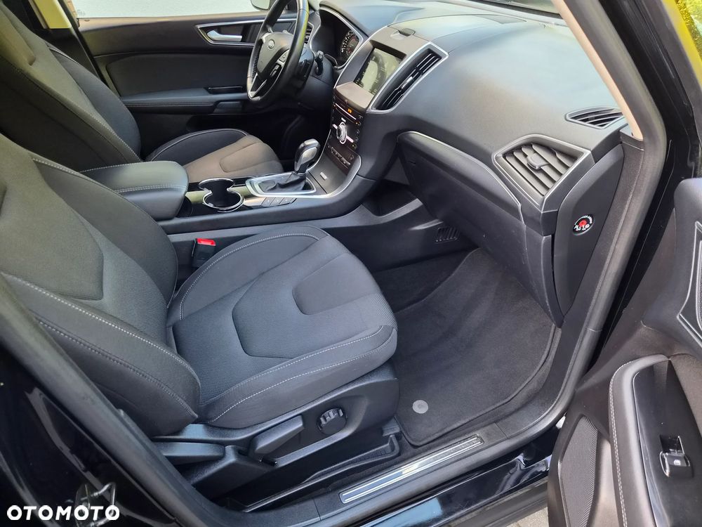 Ford S-Max 2.0 TDCi Titanium PowerShift - 15