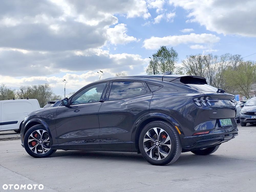 Ford Mustang Mach-E AWD PREMIUM - 5