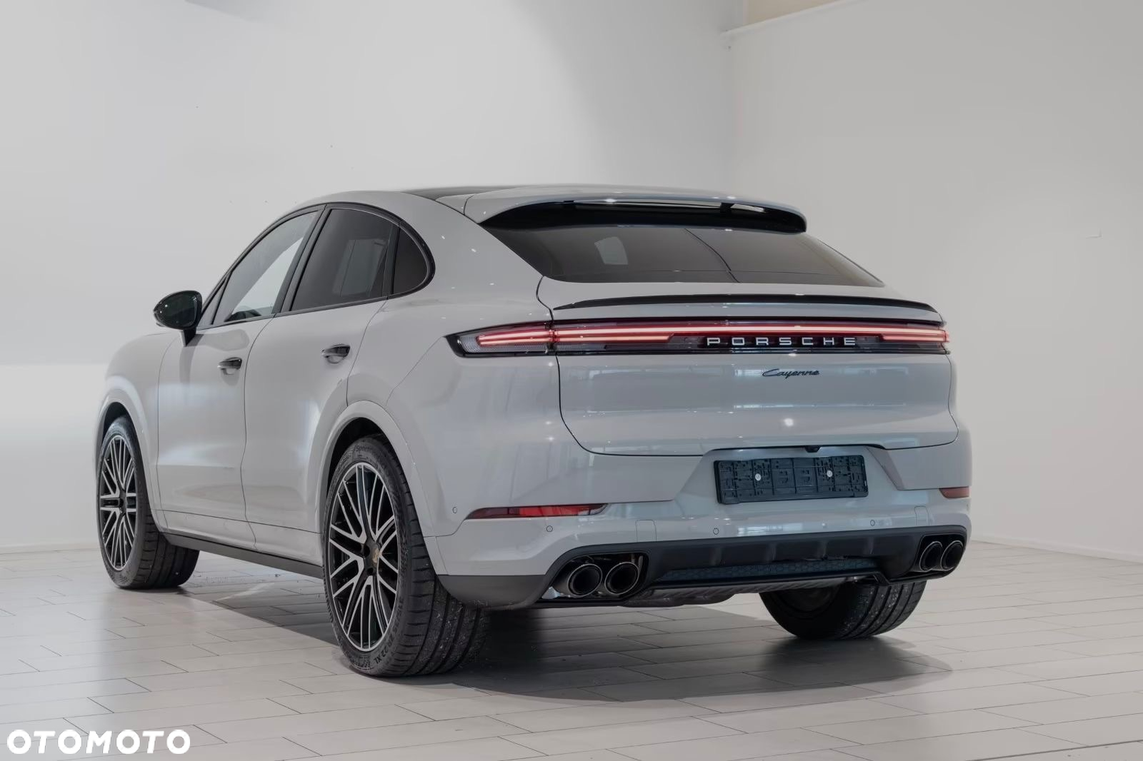 Porsche Cayenne Coupe - 6