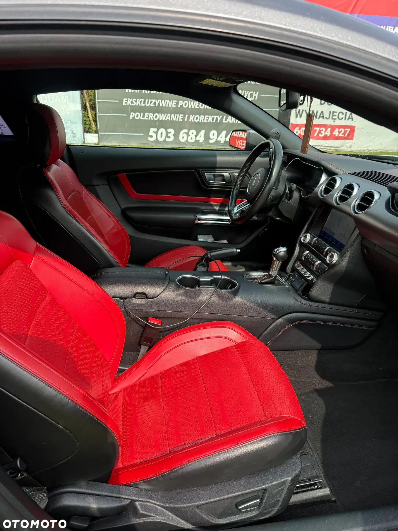 Ford Mustang - 13