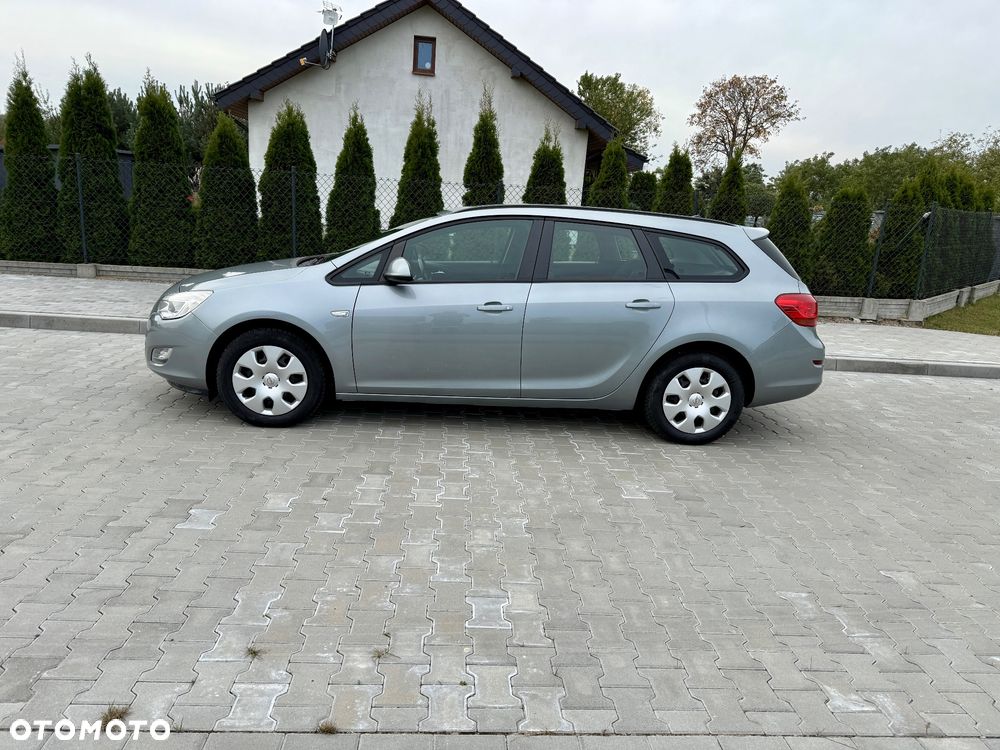 Opel Astra - 14