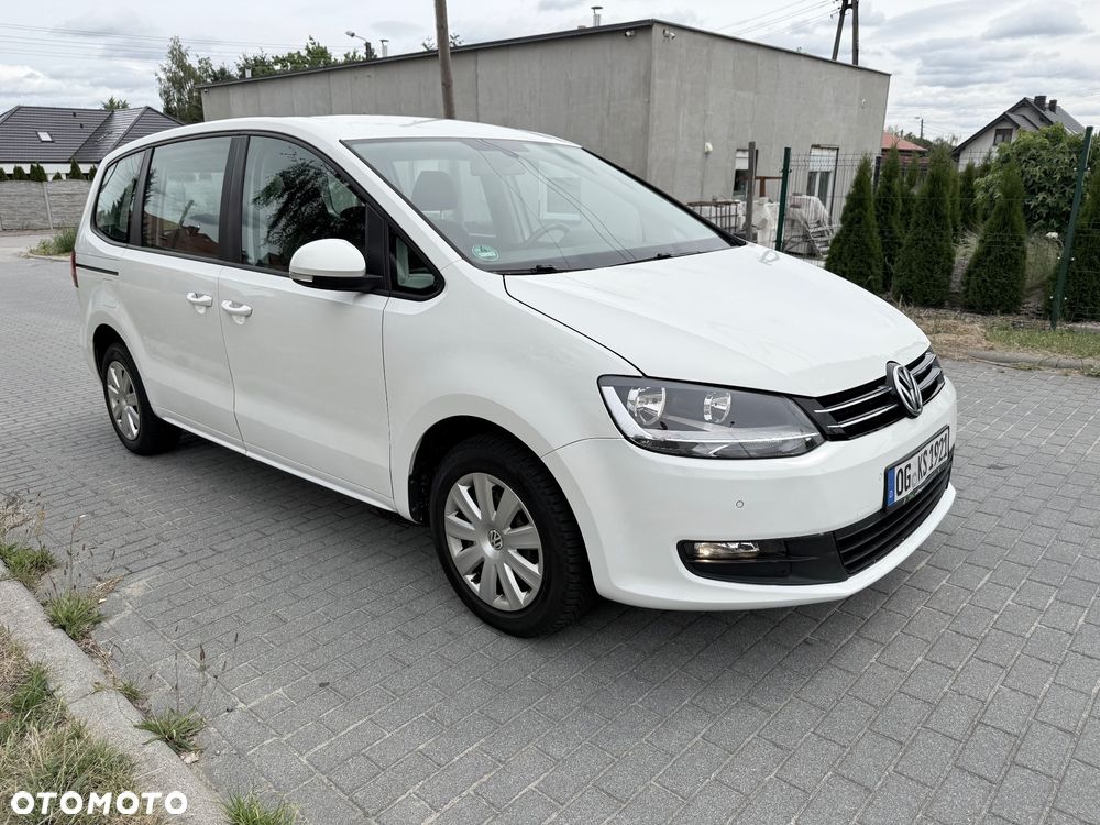 Volkswagen Sharan 2.0 TDI Comfortline DSG - 2