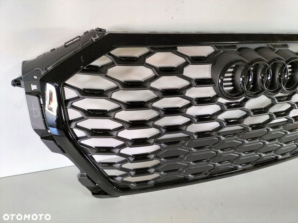 atrapa kratka grill audi q3 18- sportback s-line - 2