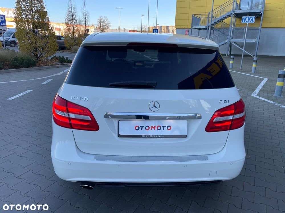 Mercedes-Benz Klasa B 180 CDI (BlueEFFICIENCY) - 6