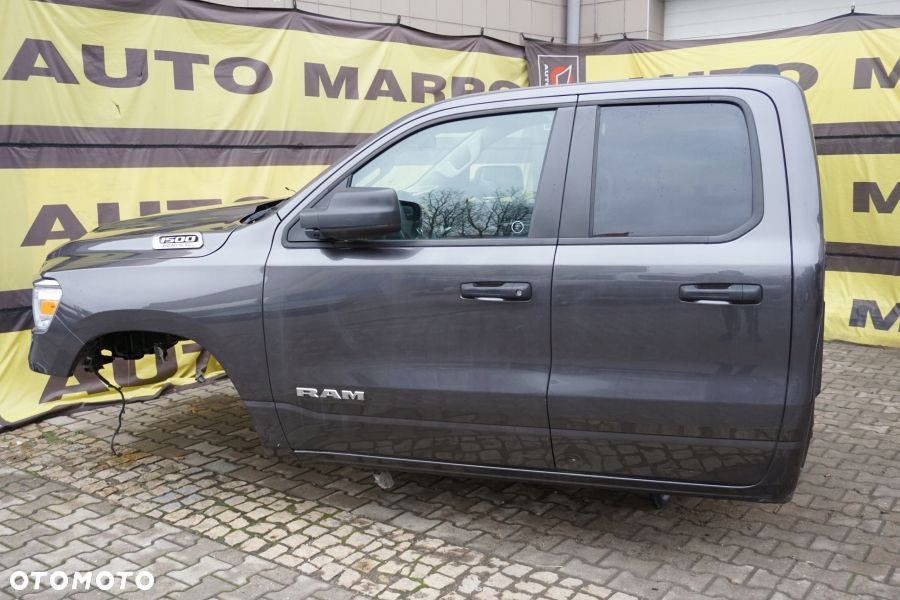 DODGE RAM 1500 QUAD CAB 2019 2020 - Nadwozie Goła Karoseria Kabina USA - 2