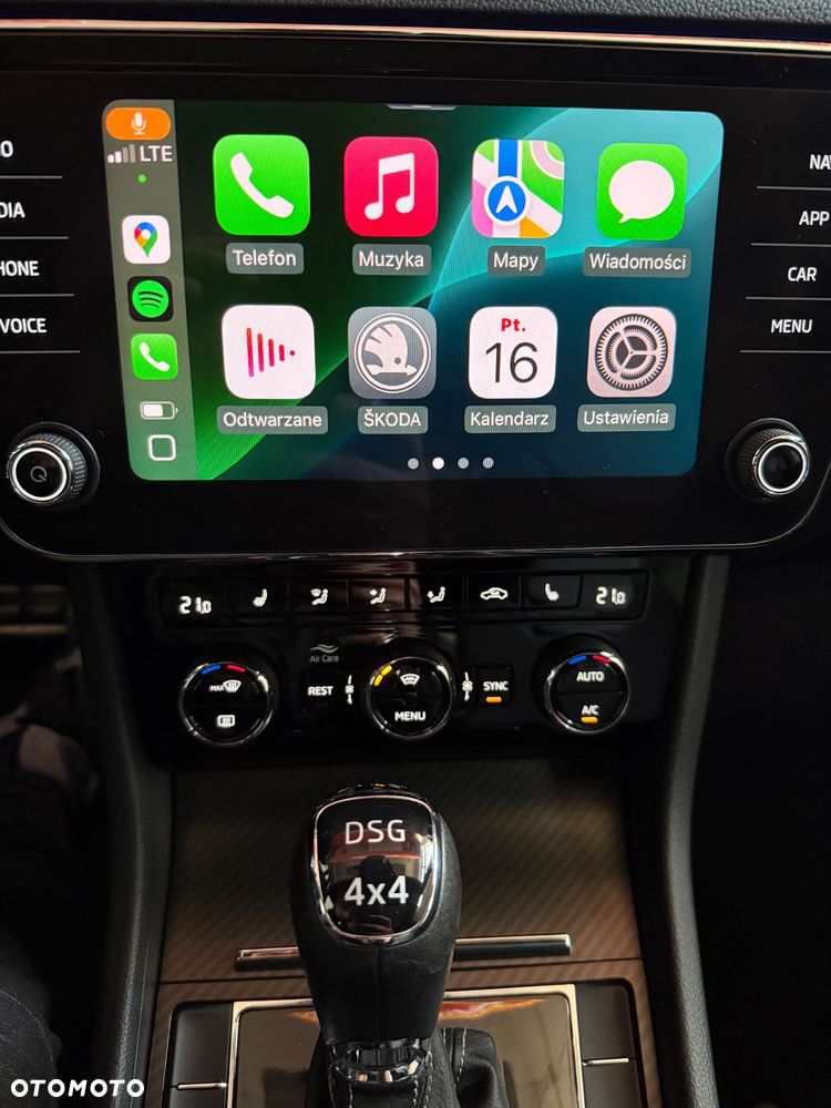 Skoda Superb 2.0 TDI SCR 4x4 Sportline DSG - 26