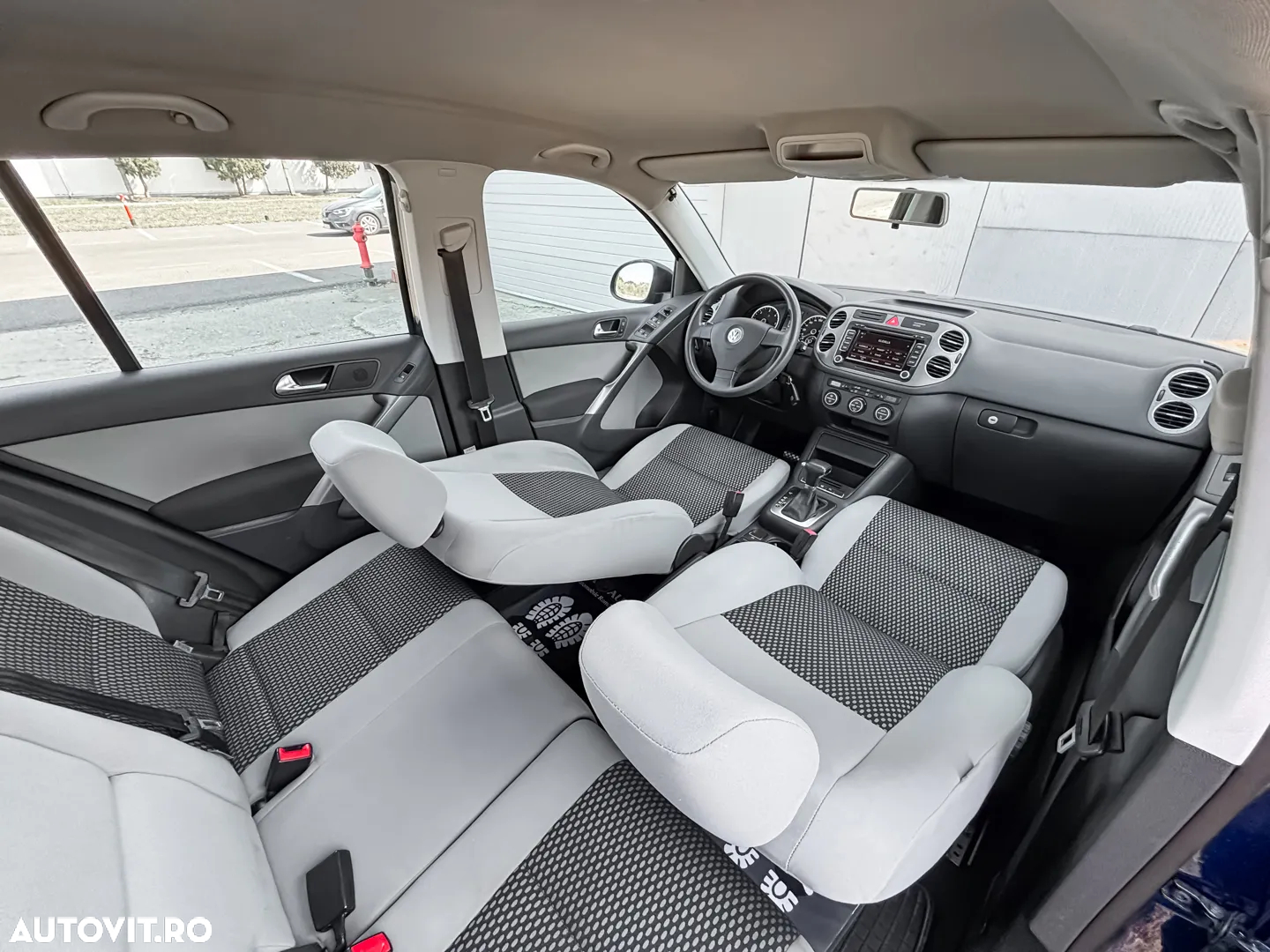 Volkswagen Tiguan - 5