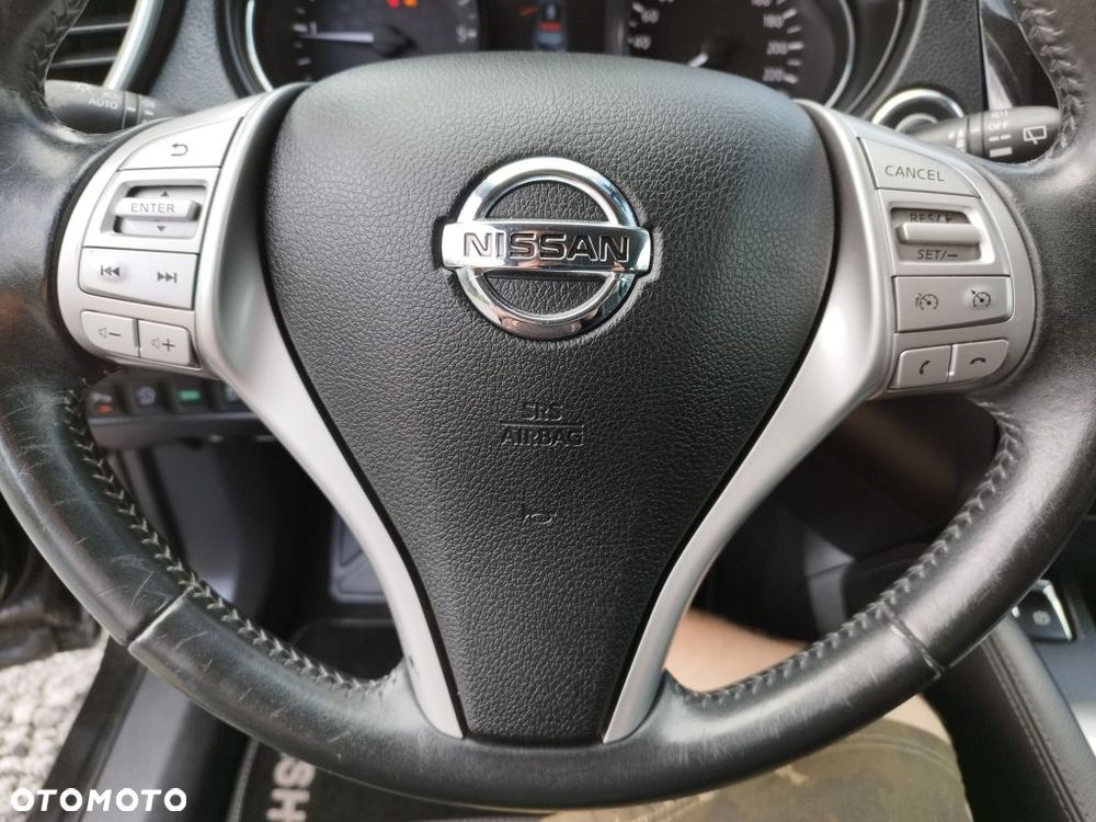 Nissan Qashqai 1.6 DCi Visia Xtronic EU6 - 27