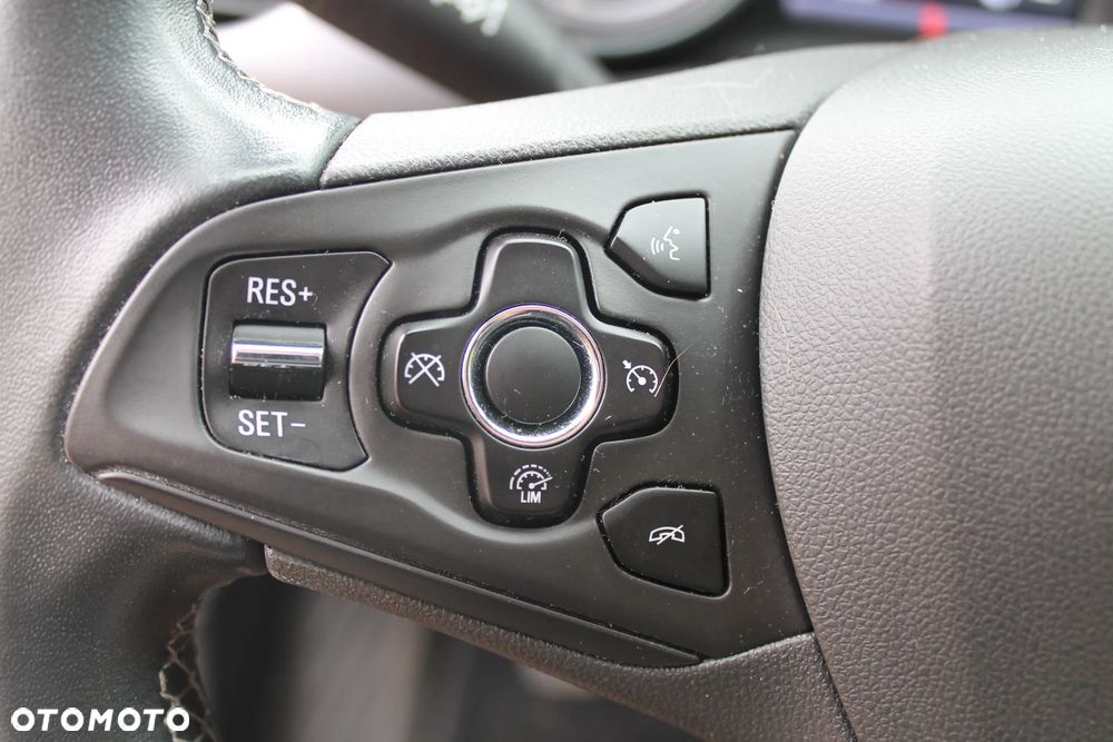 Opel Astra 1.6 CDTI Elite - 18