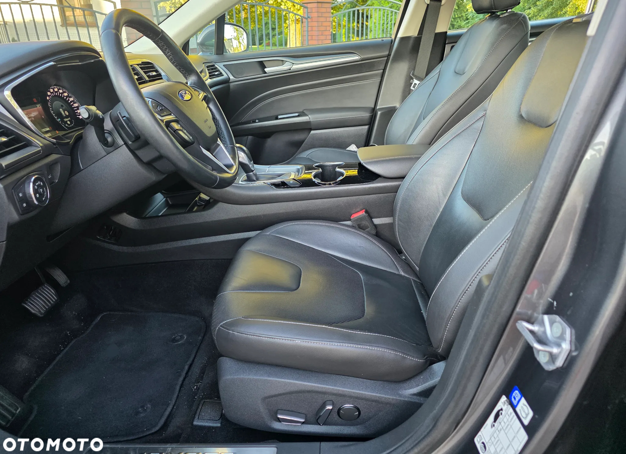 Ford Mondeo 2.0 TDCi Edition 4WD PowerShift - 10