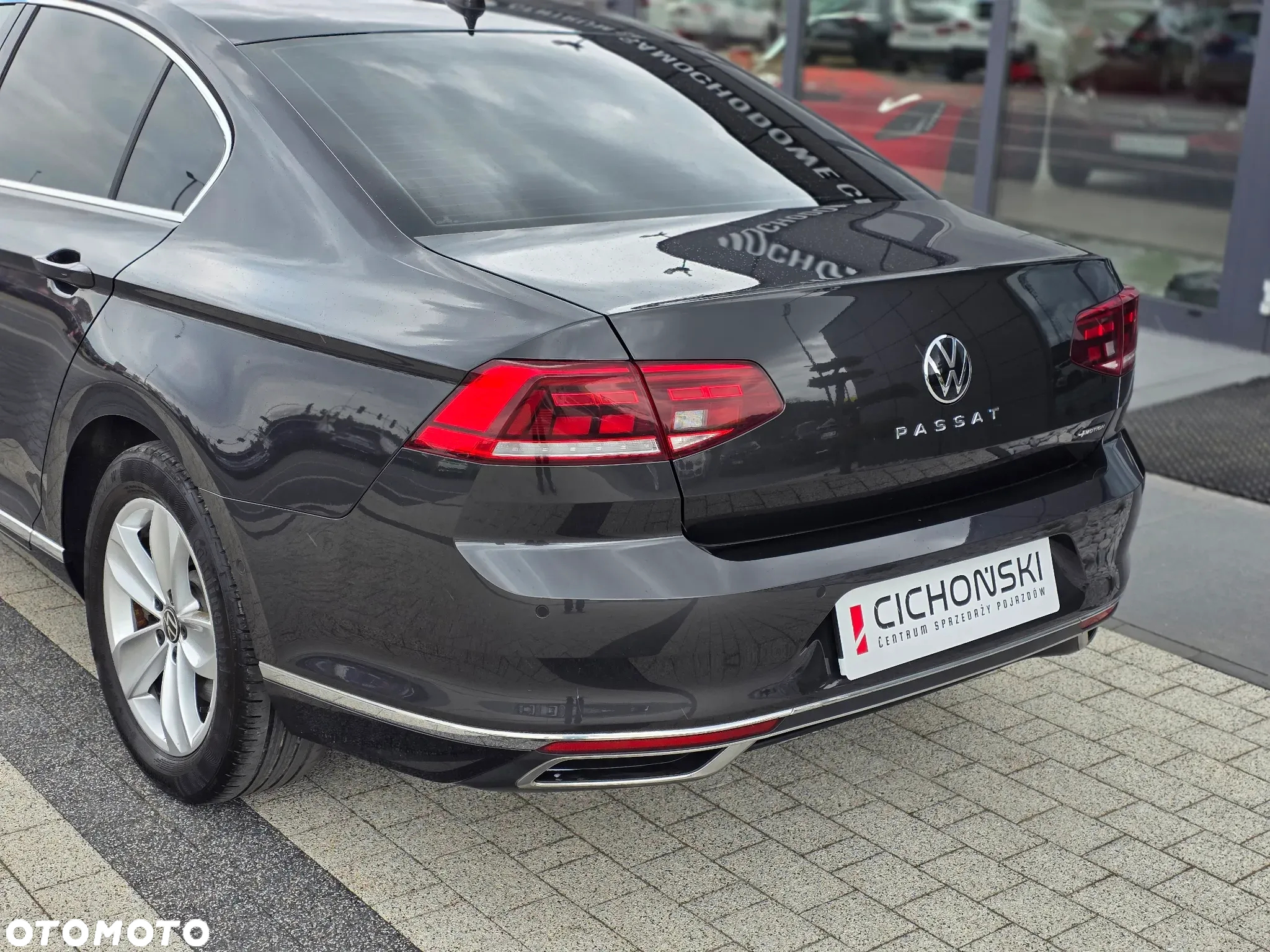 Volkswagen Passat 2.0 TSI 4Mot Elegance DSG - 40