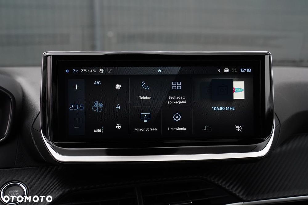 Peugeot 2008 PureTech mHEV Allure e-DCS6 - 17