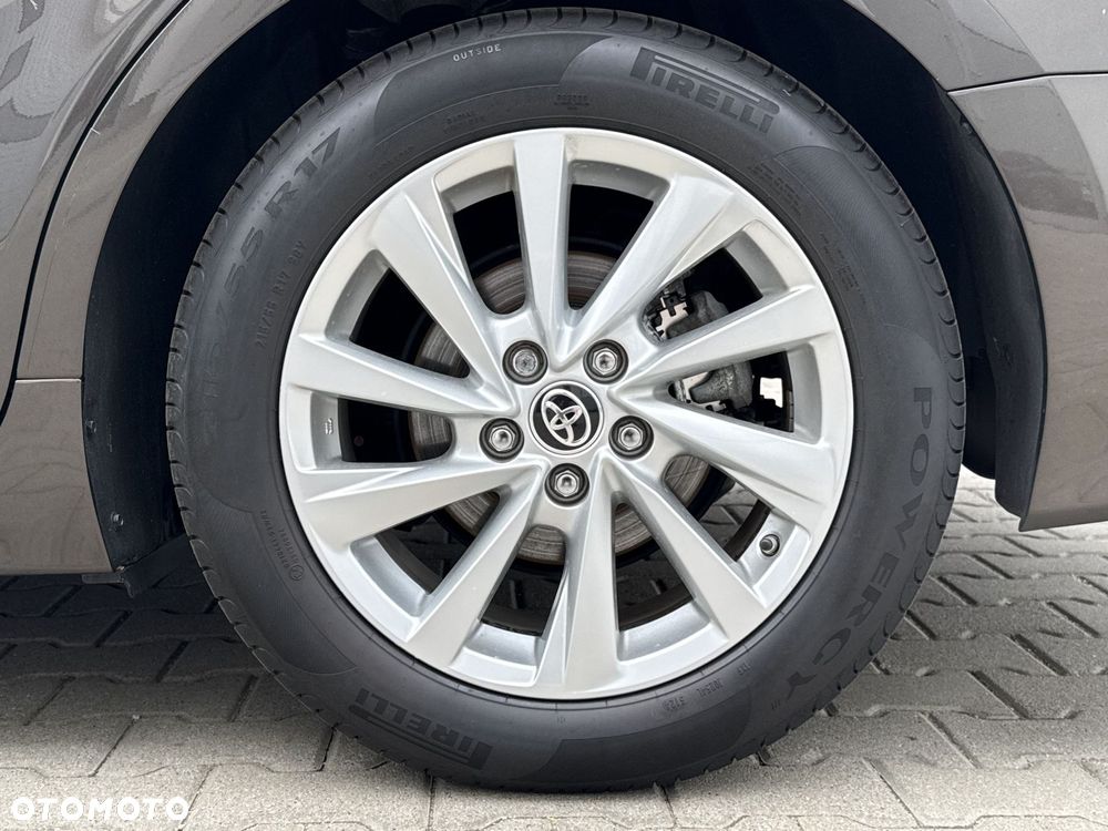 Toyota Camry 2.5 Hybrid Comfort CVT - 26