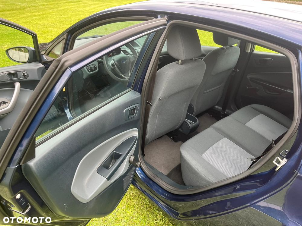 Ford Fiesta 1.25 SYNC Edition - 21