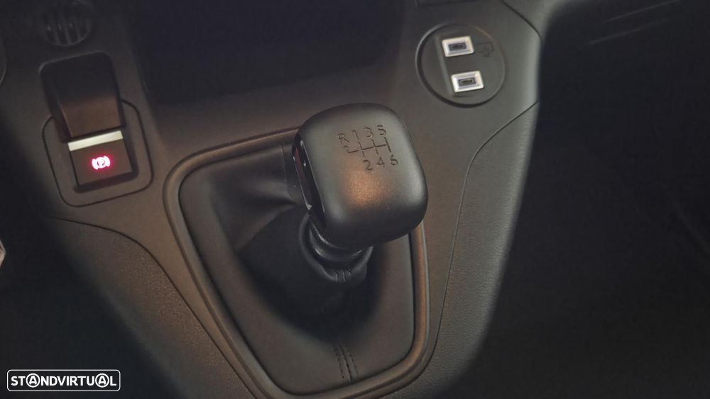 Opel Combo 1.5 D L1 100CV 3 Lug. - 12