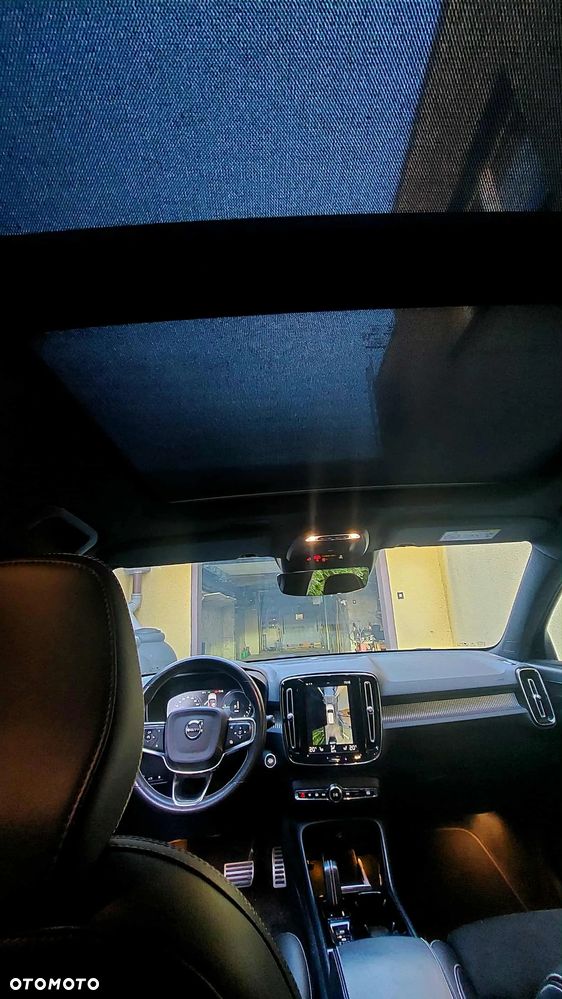 Volvo XC 40 T4 Plug-In Hybrid R-Design - 10