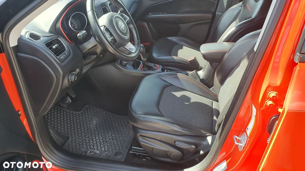 Jeep Compass 2.0 MJD Trailhawk 4WD S&S - 4