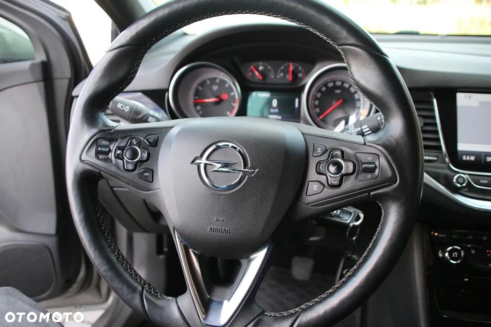 Opel Astra 1.4 Turbo Business - 27
