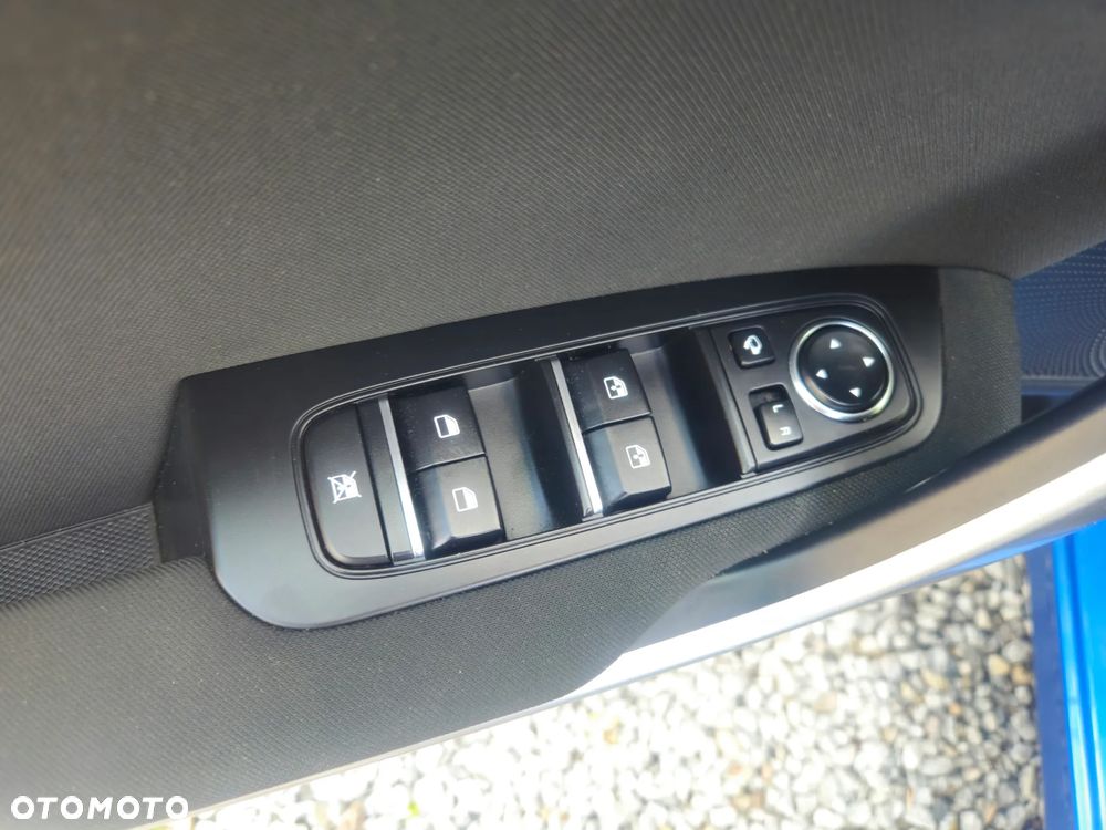 Kia Ceed 1.0 T-GDI 120 OPF Vision - 30