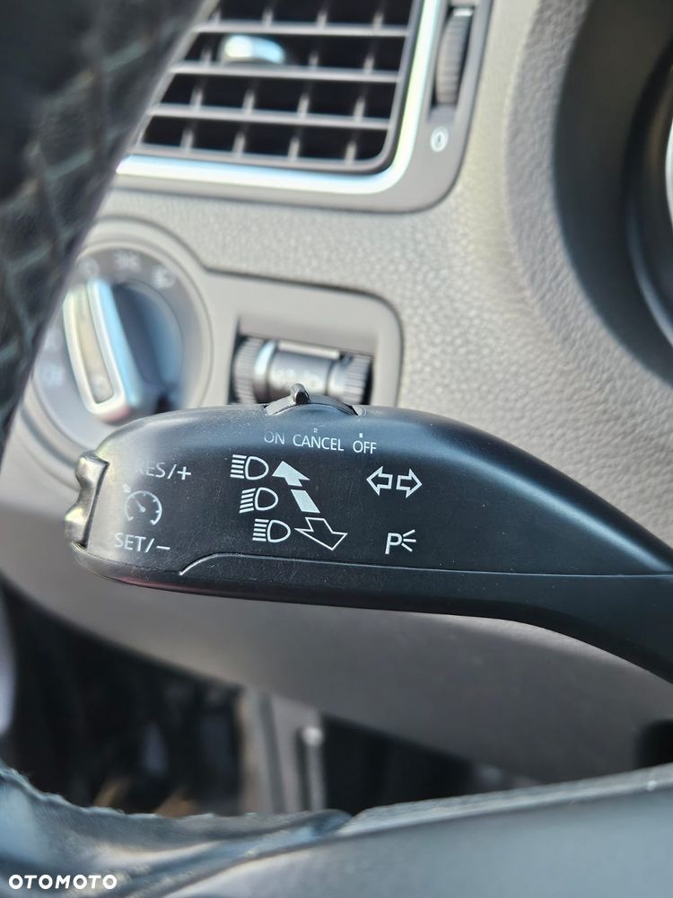 Volkswagen Polo 1.6 TDI DPF Highline - 10