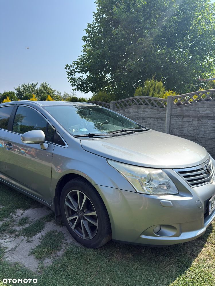 Toyota Avensis 2.0 D-4D - 2