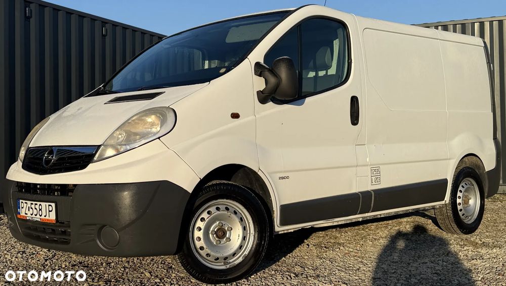 Opel Vivaro - 1