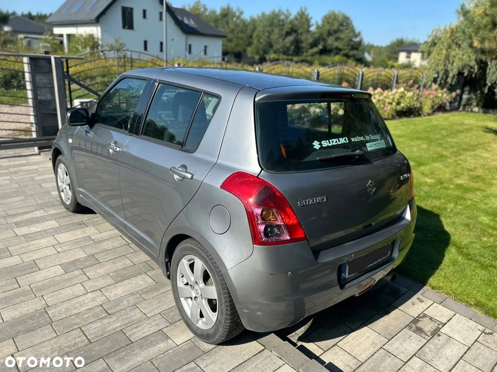 Suzuki Swift 2009 photo 5