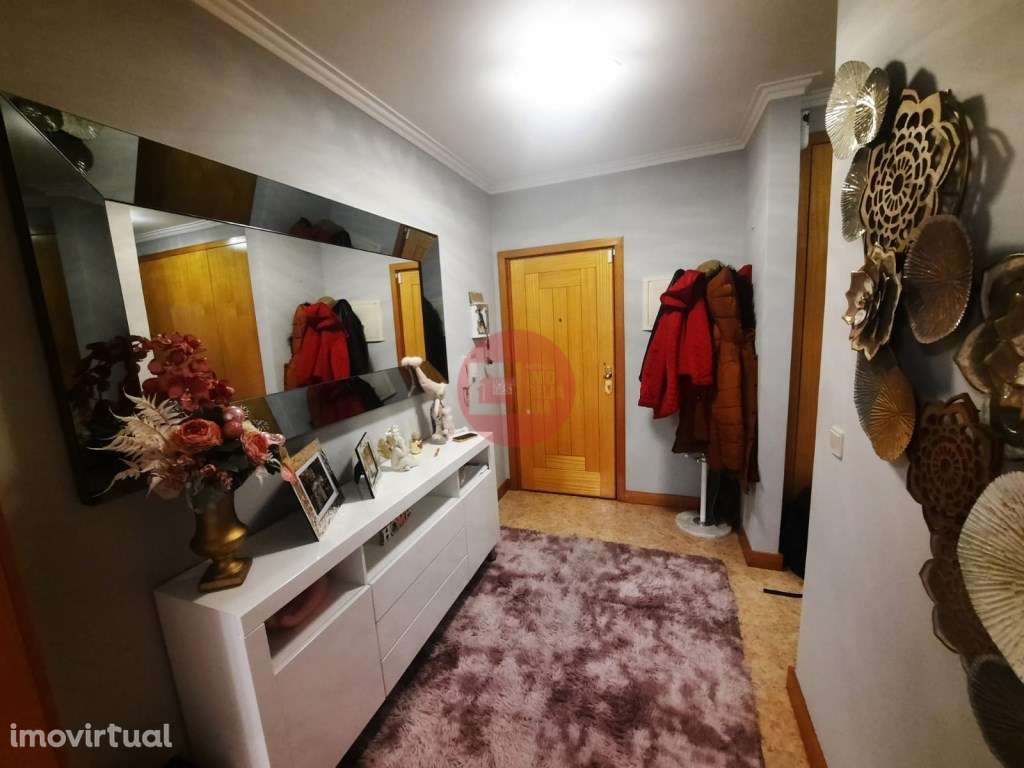 Apartamento T2+1 com Garagem fechada em Vila Nova de Famalicão - Grande imagem: 2/16